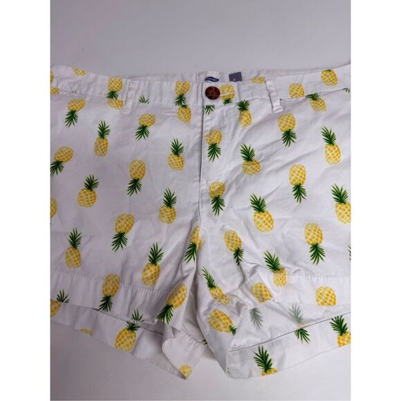 Old Navy Women’s Mid Rise Everyday Pineapple Print Cotton White Shorts Size 8 - Picture 3 of 9